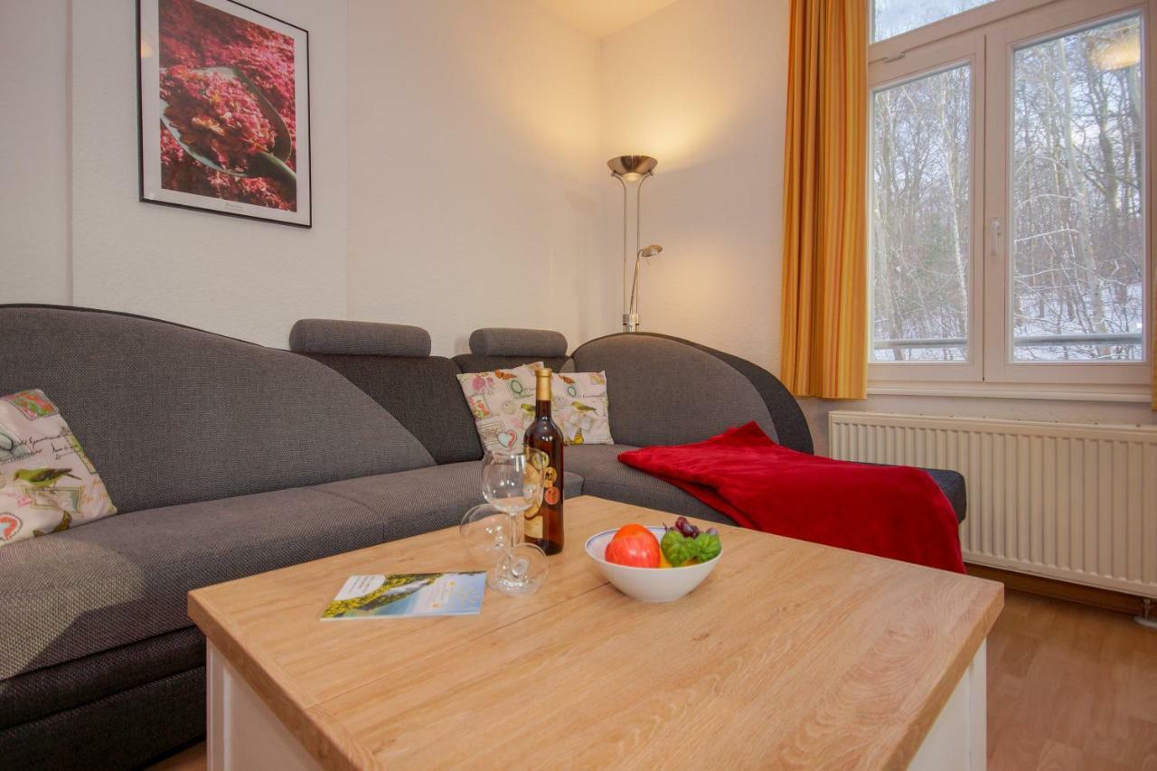 Ferienwohnung Sonnenseite Sellin  Exterior photo